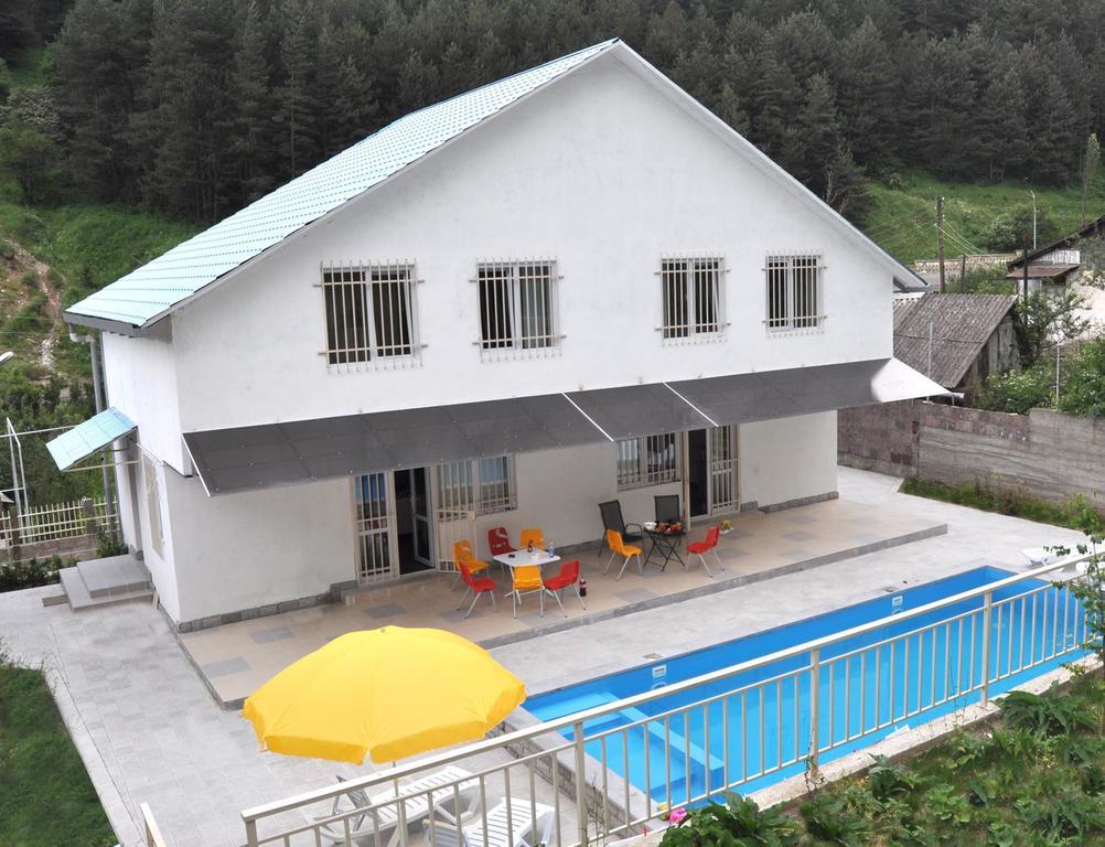 Dilijan Duplex Exterior foto